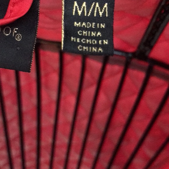 Weatherproof Quilted Red Jacket Size Medium - Picture 8 of 13